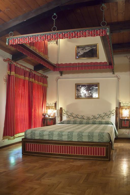 Hotel Villino Della Flanella Modena Zimmer foto